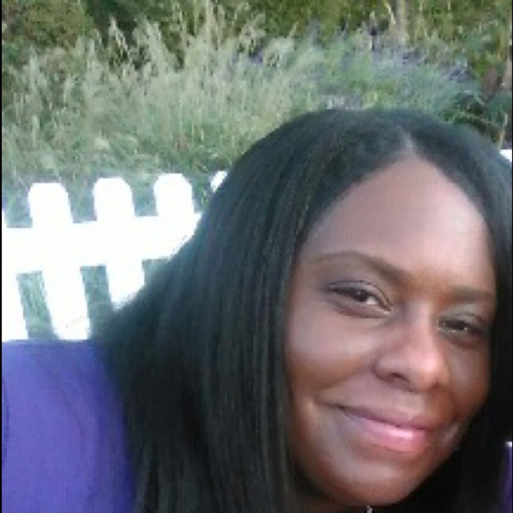 Meet your Posher, Rochelle